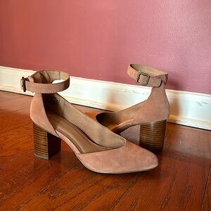 Solid is Gemma Heels 7.5